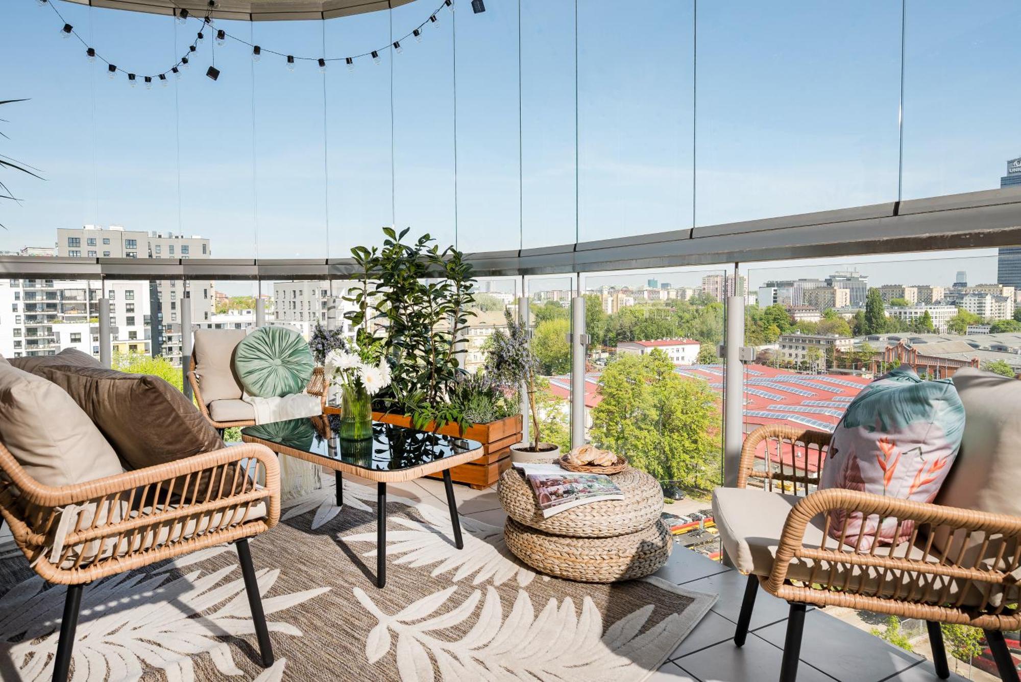 Luxury 2-Bedroom Penthouse Warsaw Skyline 15M Terrace, Garage, Gym, Rooftop & Only 500 M To Metro Exterior foto